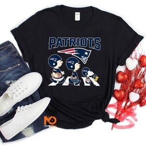 New England Patriots Snoopy Let's Play Football NFL Shirt